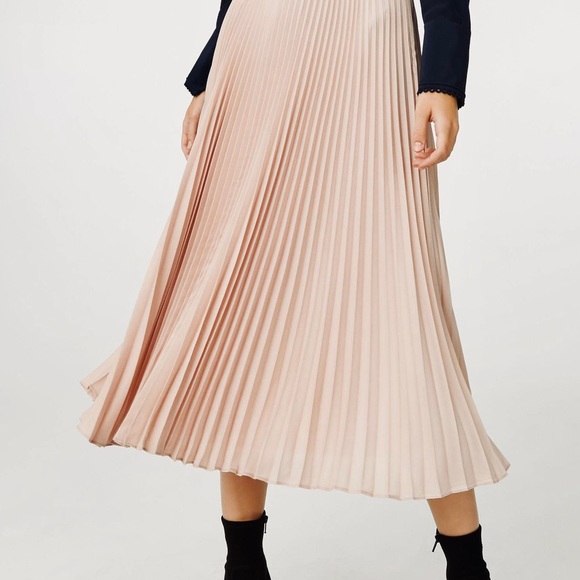 CLUB MONACO Annina Pleated Skirt - Picture 5 of 9
